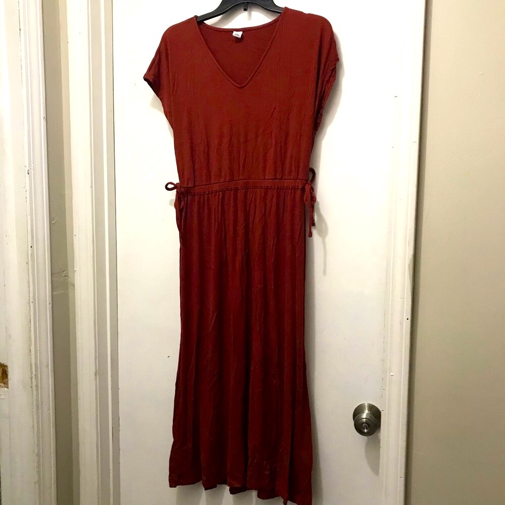 🆕Women’s Old Navy Ribbed Midi Dress Burnt Orange